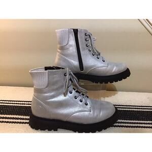Lands End Girls Silver Combat Boot Youth Sz 3